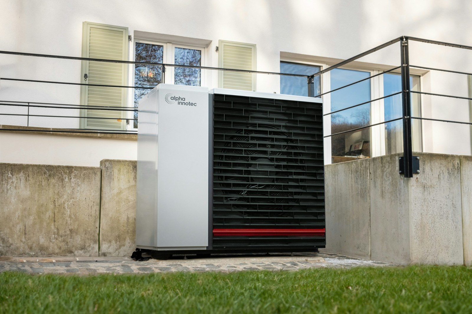 Air source heat pump outdoor unit